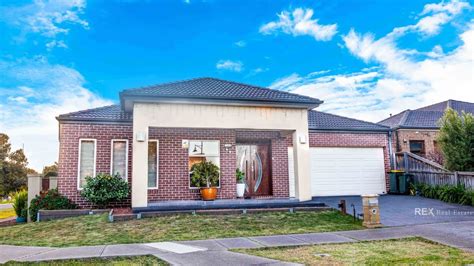 12 fendi avenue epping|Beautiful House for Sale 12 Fendi Av Epping .